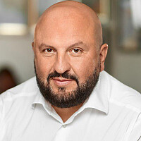Олег Титамир
