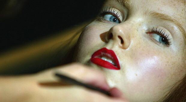 Червона помада: тренд, який завжди в моді