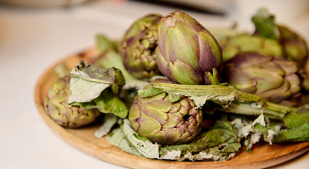 Як почистити та приготувати артишок