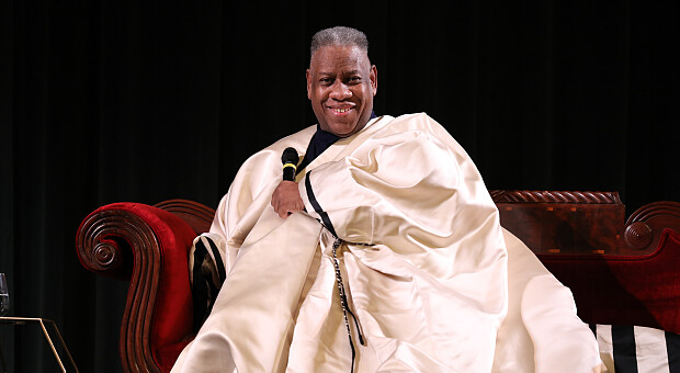 Умер бывший редактор Vogue Андре Леон Телли