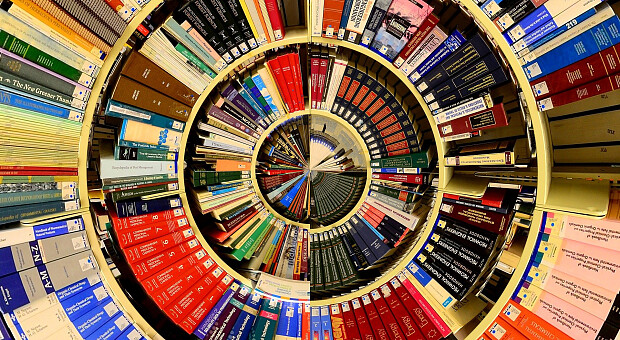 Топ-5 застосунків для читання книг