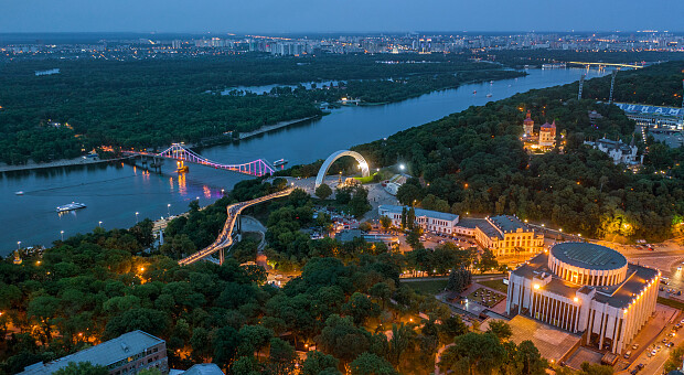 Від Hurts до Майлі Сайрус: 10 кліпів, знятих у Києві