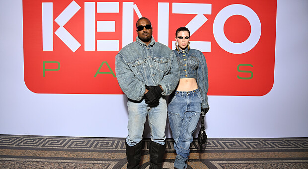 Нова Кім: Каньє Вест разом з Джулією Фокс відвідали показ Kenzo