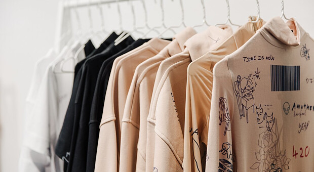 Made in Russia: Український бренд TTSWTRS спіймали на виробництві речей у РФ