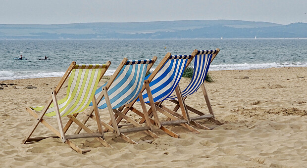 No russian, please. Як організувати відпочинок за кордоном без проблем