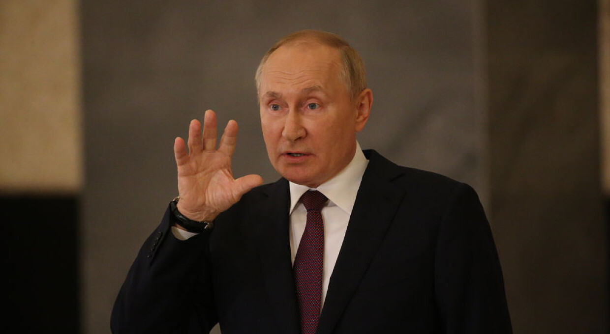 Російський корабель іде на дно: як на анексію Путіна відреагували різні країни