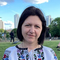 Нина Курьята