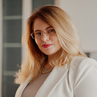 Світлана Олєйнікова