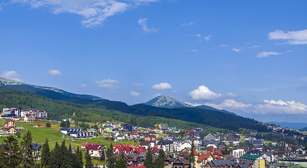 Як влітку 2024 року живе гірський курорт Буковель – ціни, можливості, враження