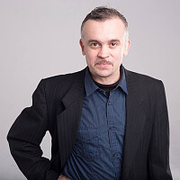 Дмитро Нарожний