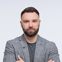Дмитро Суслов