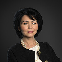 Яна Триньова