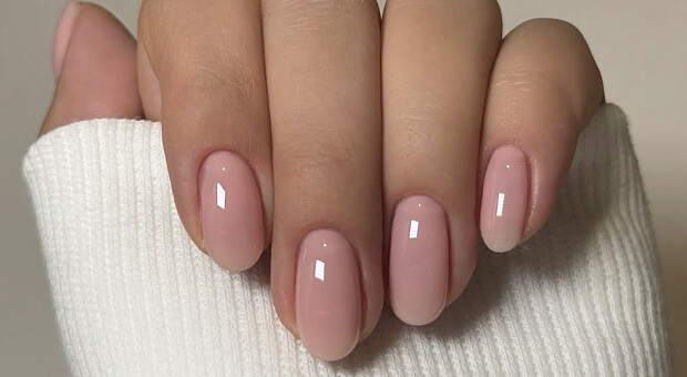Манікюр на весну 2026: нові відтінки увірвалися в тренди